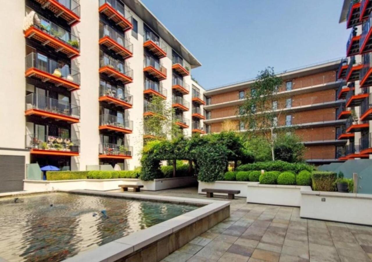Your Riverside Home 2 With Private Balcony Londra Dış mekan fotoğraf